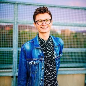 Meet your Posher, Robert